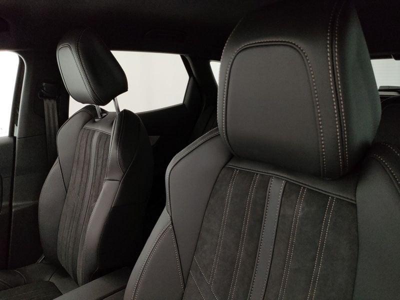 Peugeot 3008 BlueHDi 130 S&S EAT8 GT Pack