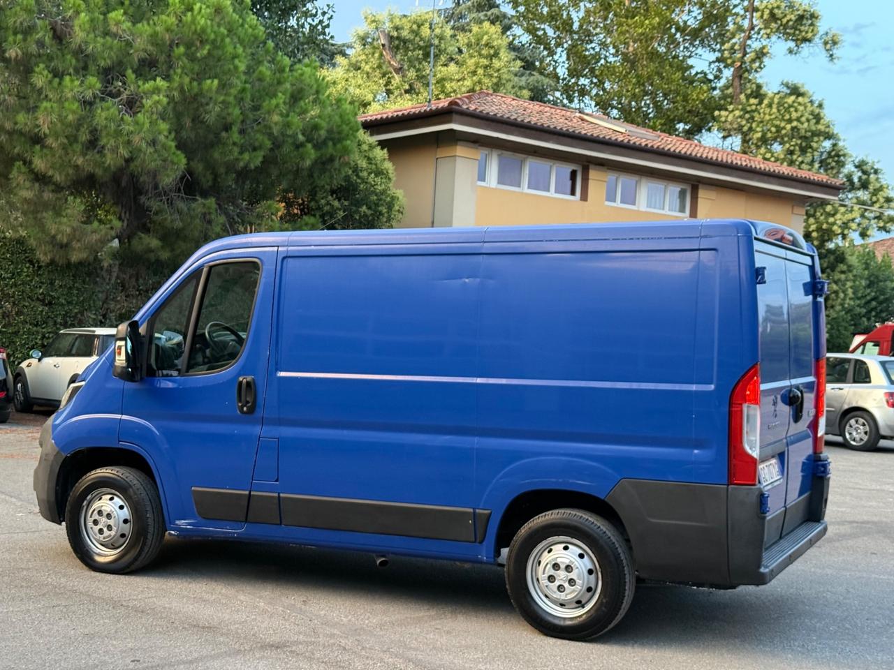 Peugeot Boxer 330 2.2 BlueHDi 120 S&S PC-TN Furgone