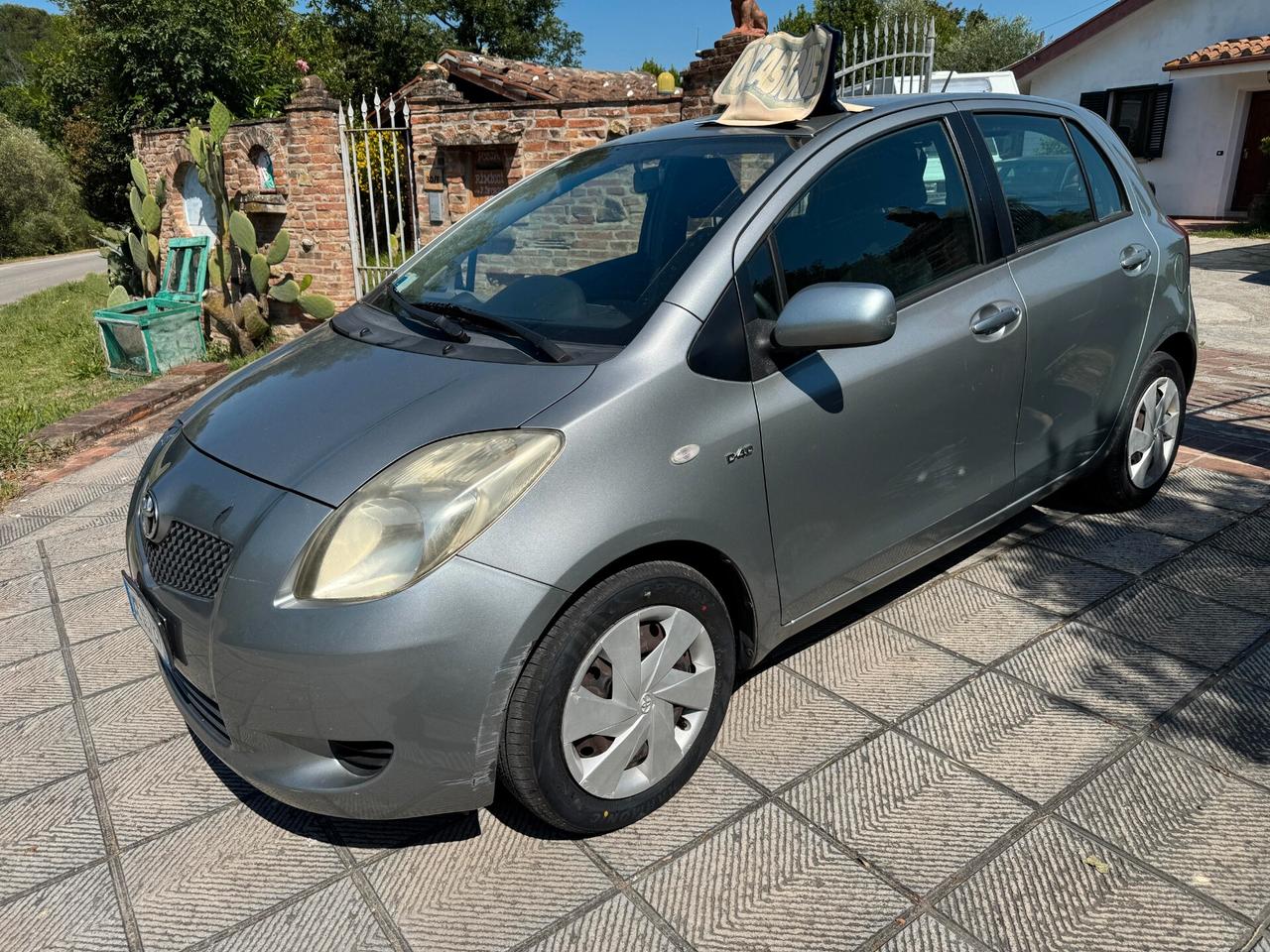 YARIS 1.4 DIESEL OK NEOPATENTATI GARANZIA 12 MESI USATO