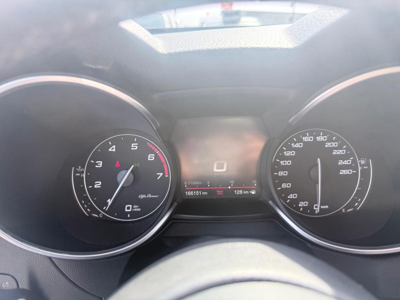 Alfa Romeo Stelvio 2.0 Turbo 280 CV AT8 Q4 GANCIO TRAINO