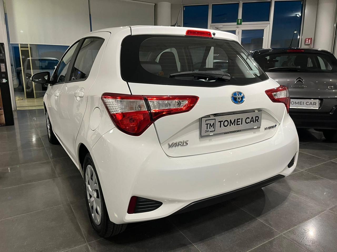 Toyota Yaris 1.5 Hybrid 5 porte Business