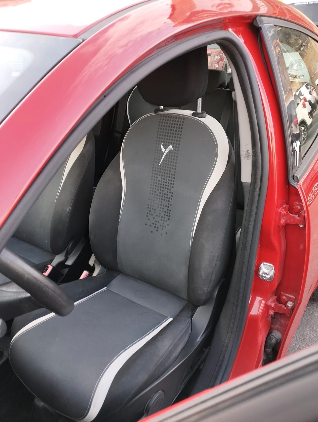 Lancia Ypsilon 1.2 69 CV 5 porte GPL Ecochic Gold