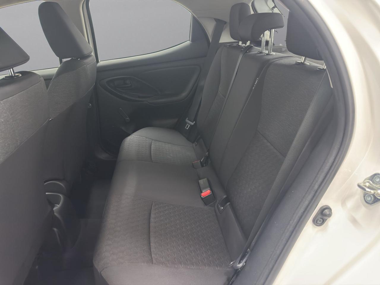 Toyota Yaris 1.0 Active