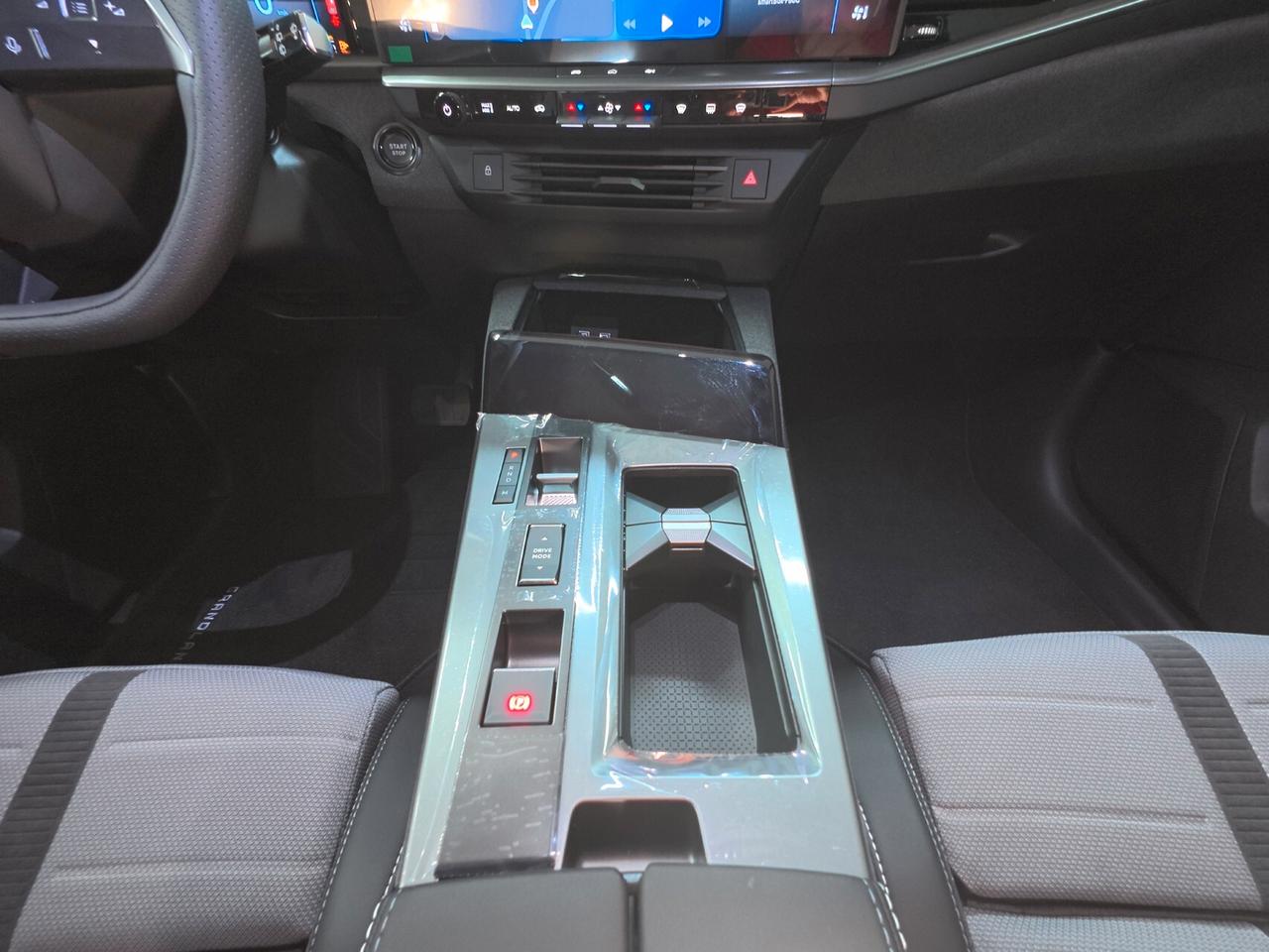 Opel Grandland 1.2 Hybrid aut. GS km zero