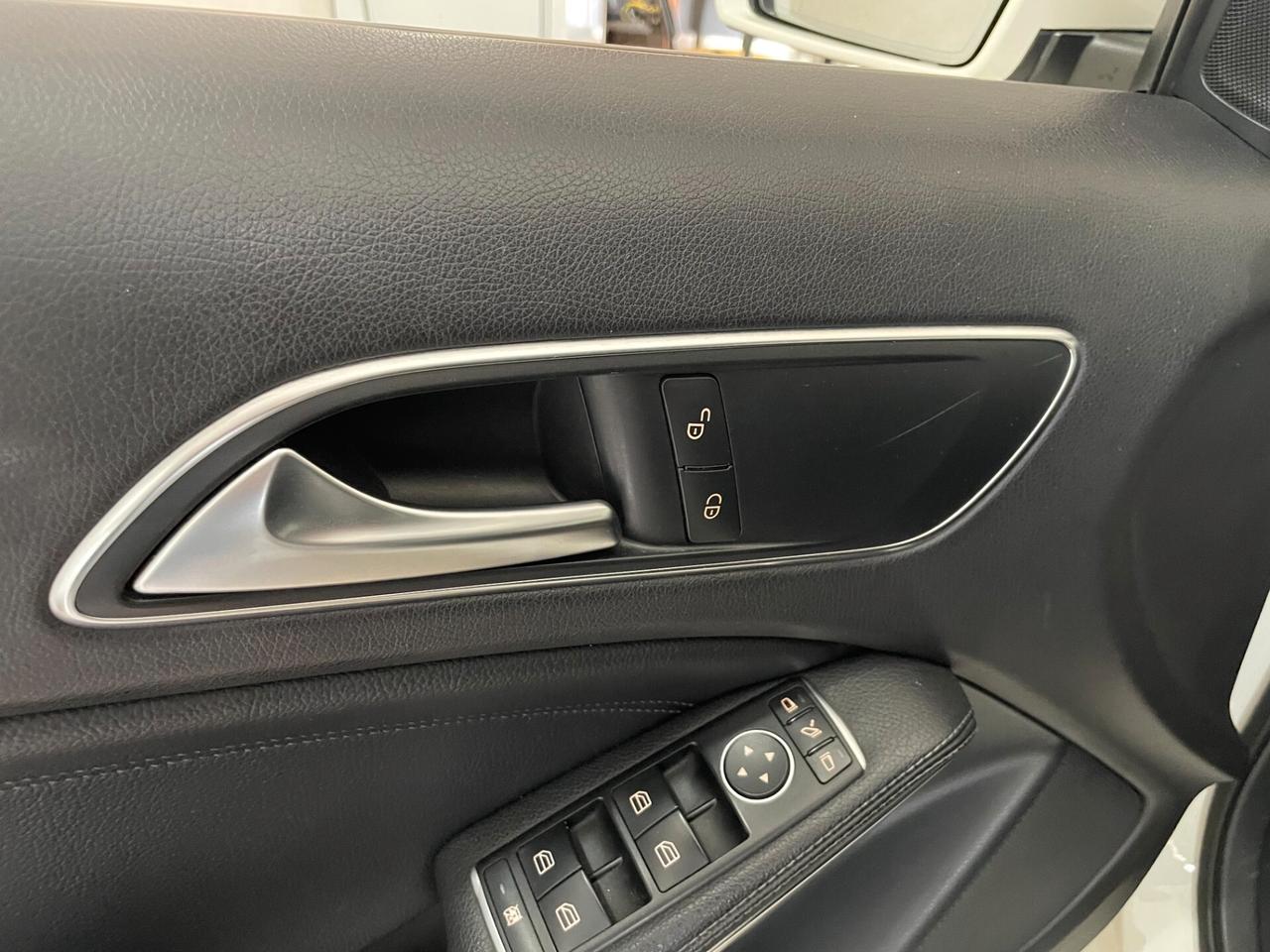 Mercedes-benz GLA 220 d Automatic 4Matic Premium