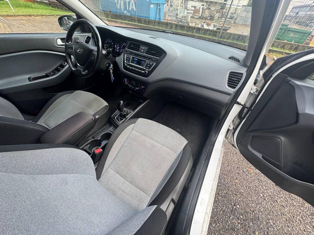 Hyundai i20 I20 1.4 Style 100cv 5p A T