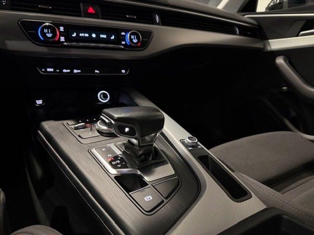 AUDI A4 Avant 40 TDI 190CV S tronic Sport