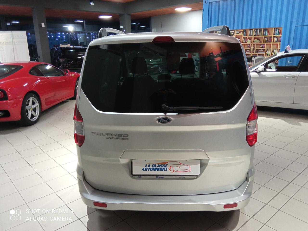 Ford Tourneo Courier 1.5 TDCI 75 CV Titanium