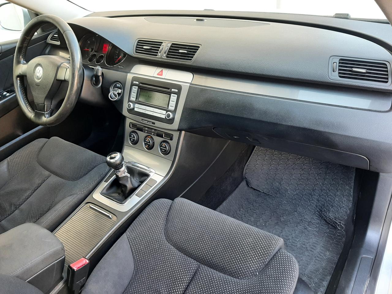Volkswagen Passat 2.0 16V TDI 140cv Var. Highline