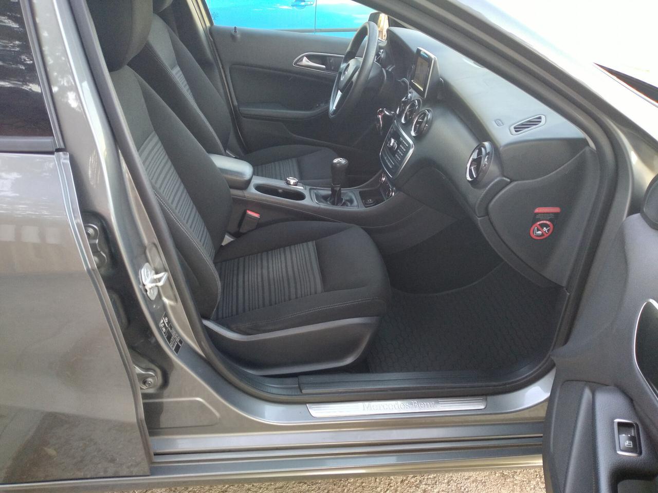 Mercedes-benz A 200 CDI BlueEFFICIENCY Executive