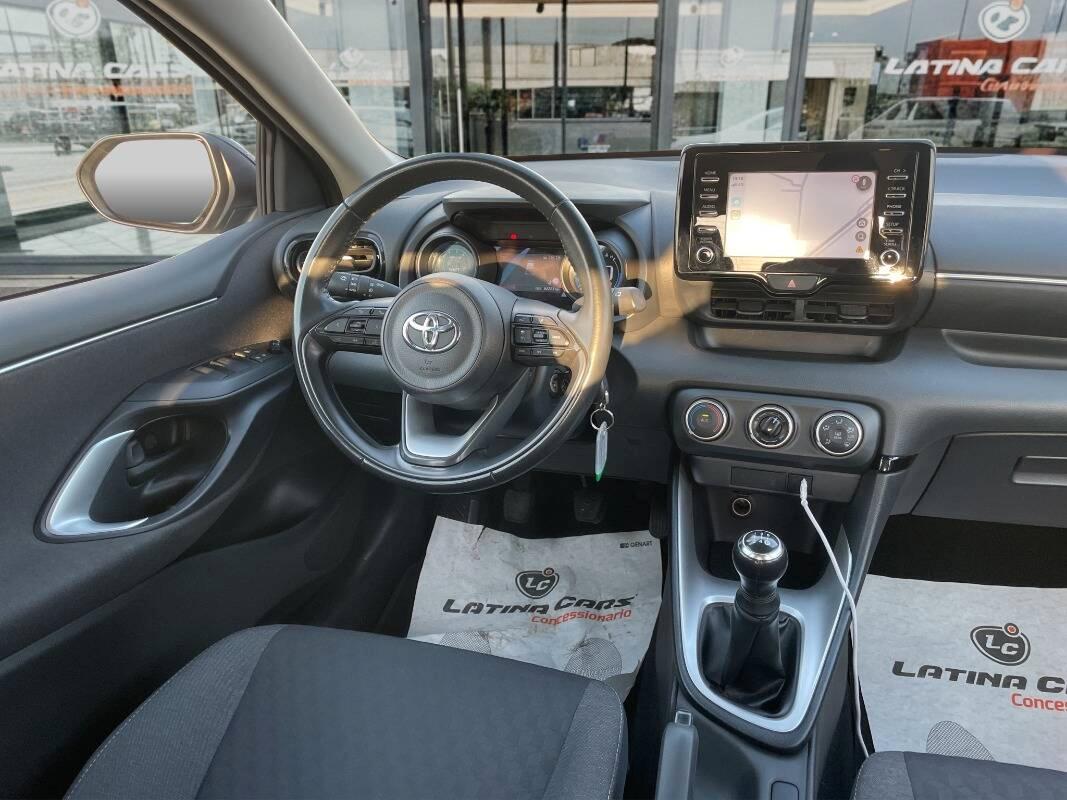 Toyota Yaris 1.0 Trend CON TELECAMERA E CARPLAY
