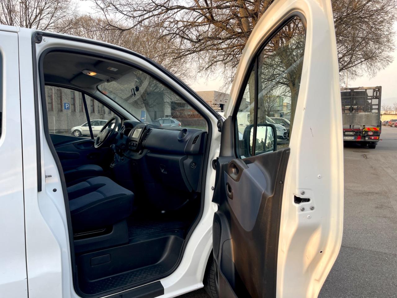 Opel Vivaro 29 1.6 BiTurbo S&S EcoFLEX PL-TN Combi 9 Posti 2017