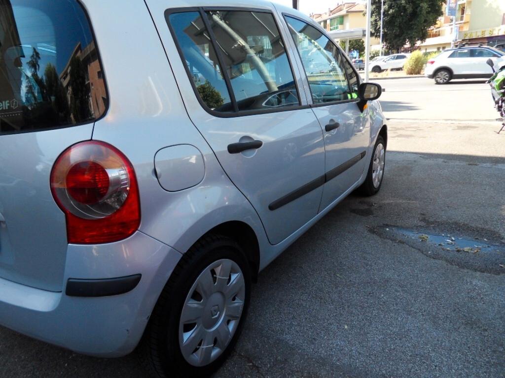 Renault Modus 1.2 16V Confort Authentique