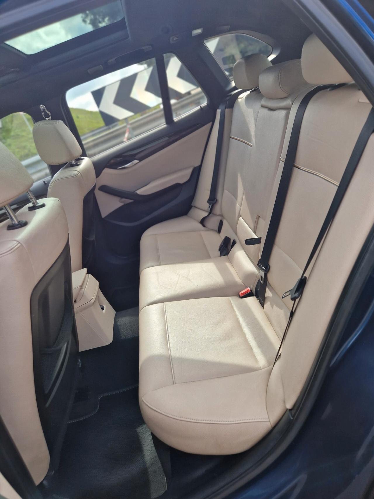 Bmw X1 sDrive20d Attiva