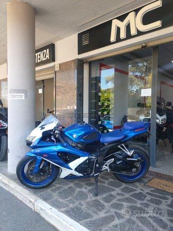 SUZUKI GSXR 600 FINANZIABILE/ GARANZIA /PERMUTE/e3