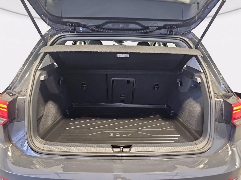 VOLKSWAGEN Golf 1.0 tsi evo life 110cv del 2023