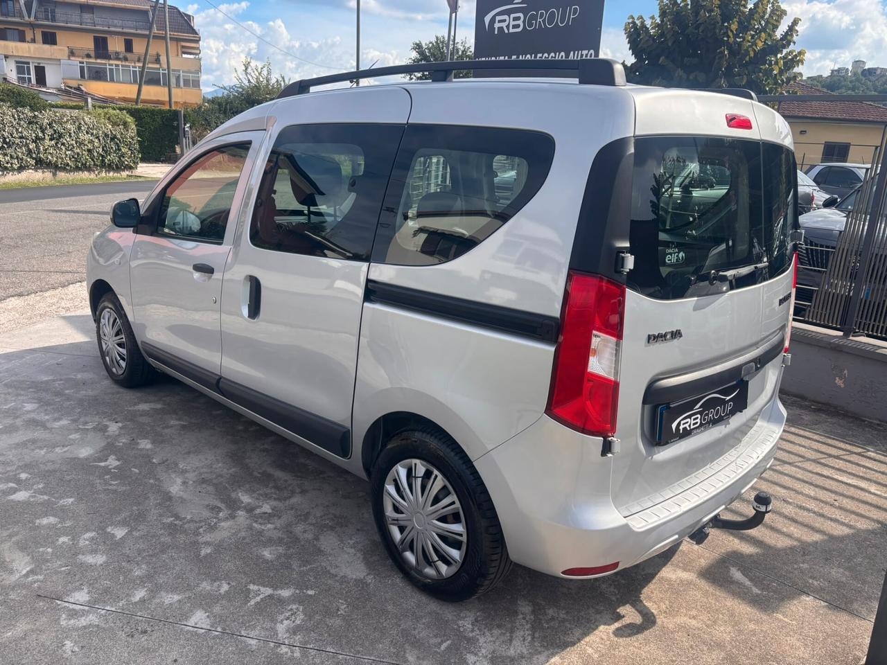 Dacia Dokker 1.6 8V 100CV Start&Stop GPL Lauréate