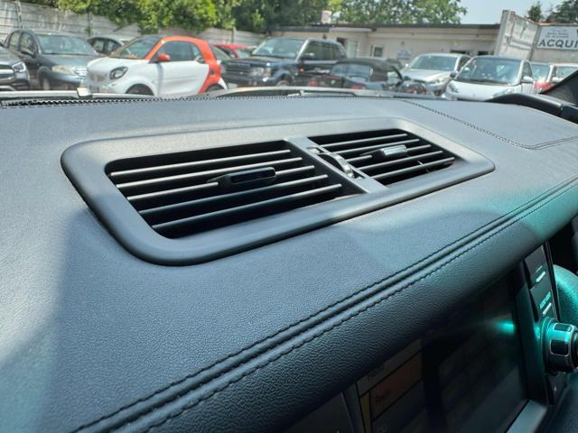 LAND ROVER Range Rover 3.6 TDV8 HSE Launch Edition