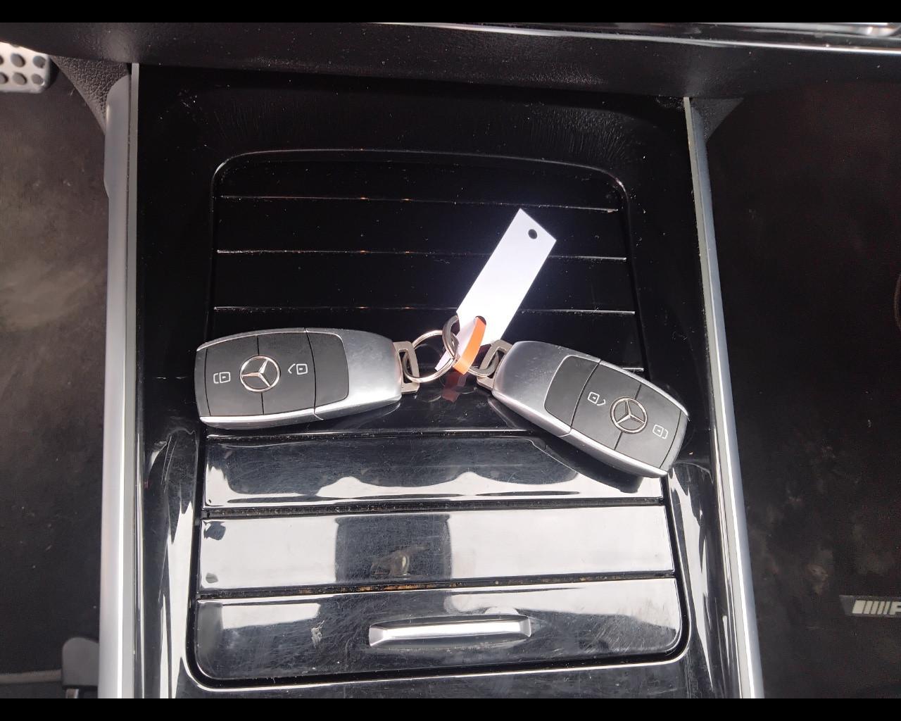 Mercedes-Benz GLB - X247 2019 - GLB 200 d Premium auto