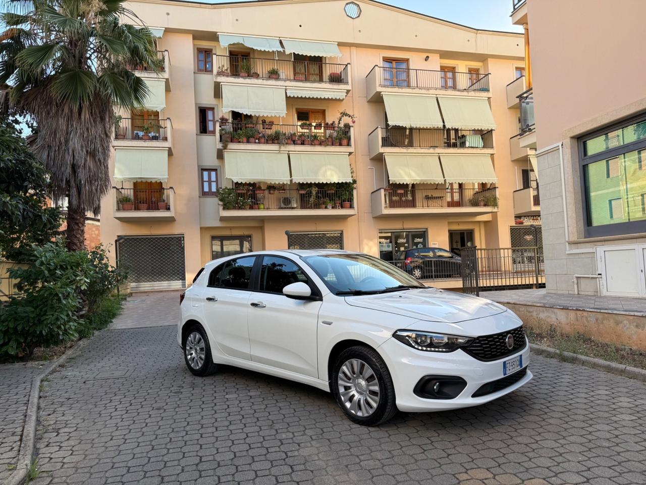 Fiat Tipo 1.6 Mjt S&S 5 porte Business