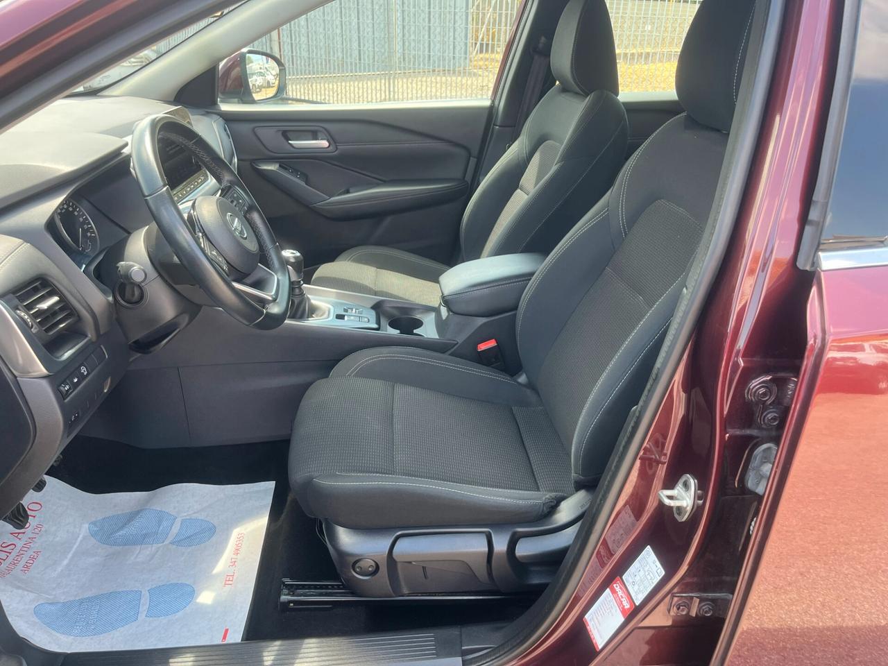 Nissan Qashqai MHEV 140 CV Business