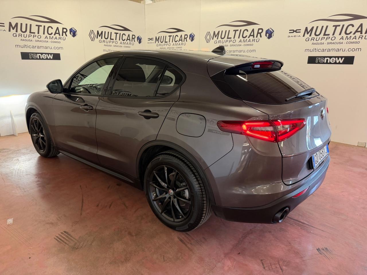 Alfa Romeo Stelvio 2.2 Turbodiesel 190 CV AT8 RWD Business