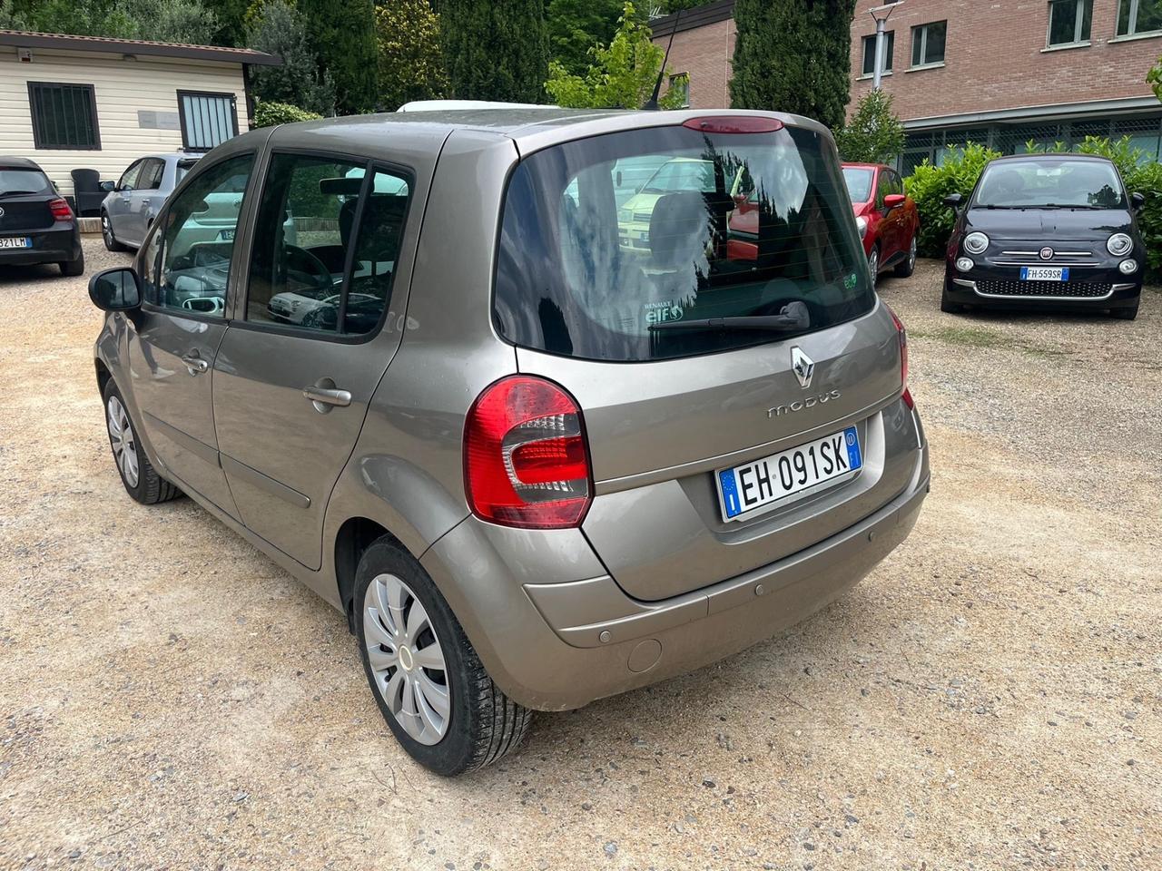 Renault Modus 1.5 dCi 75CV Yahoo!