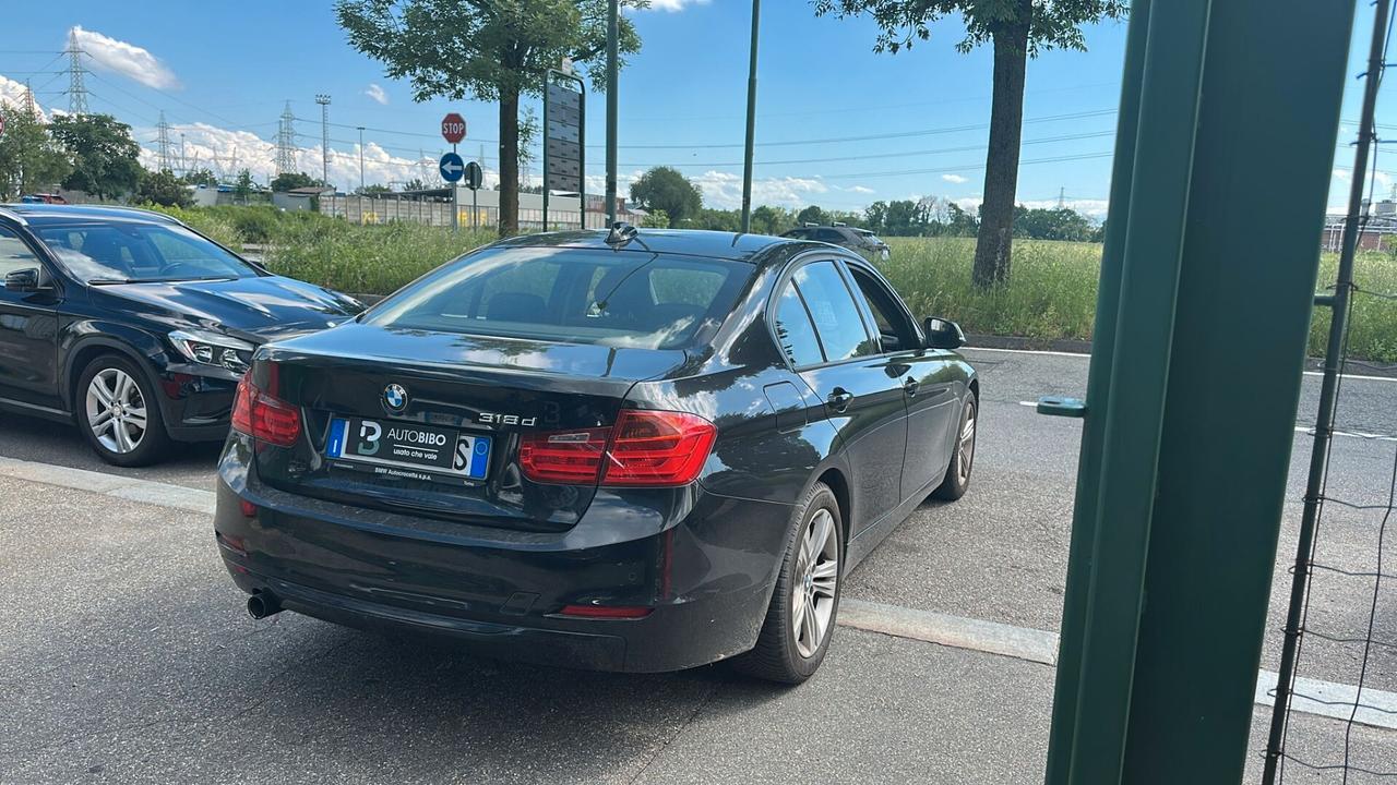 Bmw 318d Sport berlina