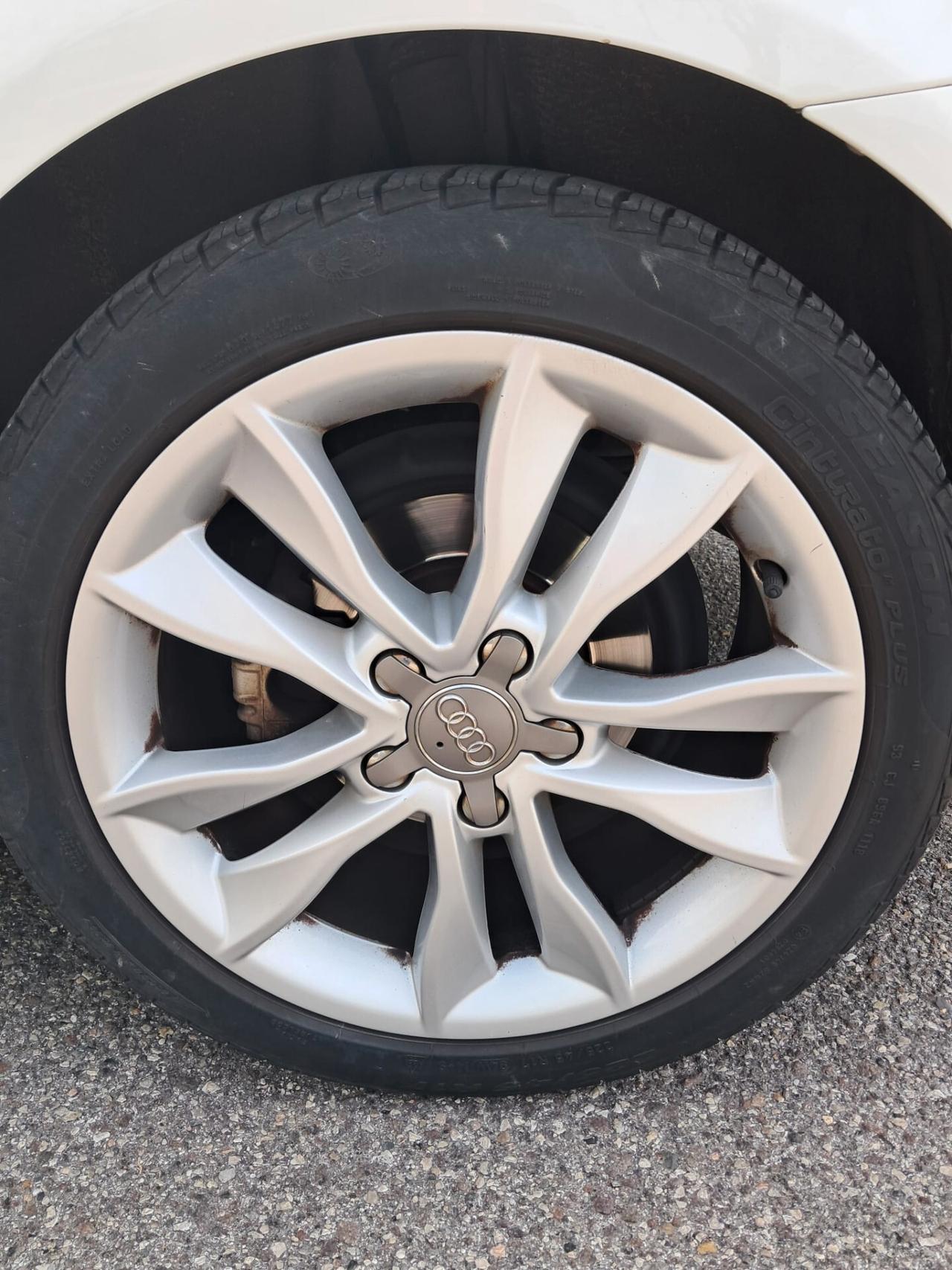 Audi A3 1.6 TDI 105 CV CR Ambition