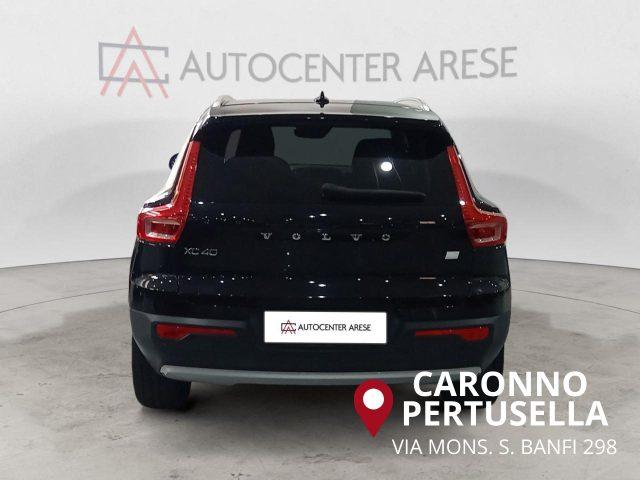 VOLVO XC40 T4 Recharge Plug-in auto Inscription Expression