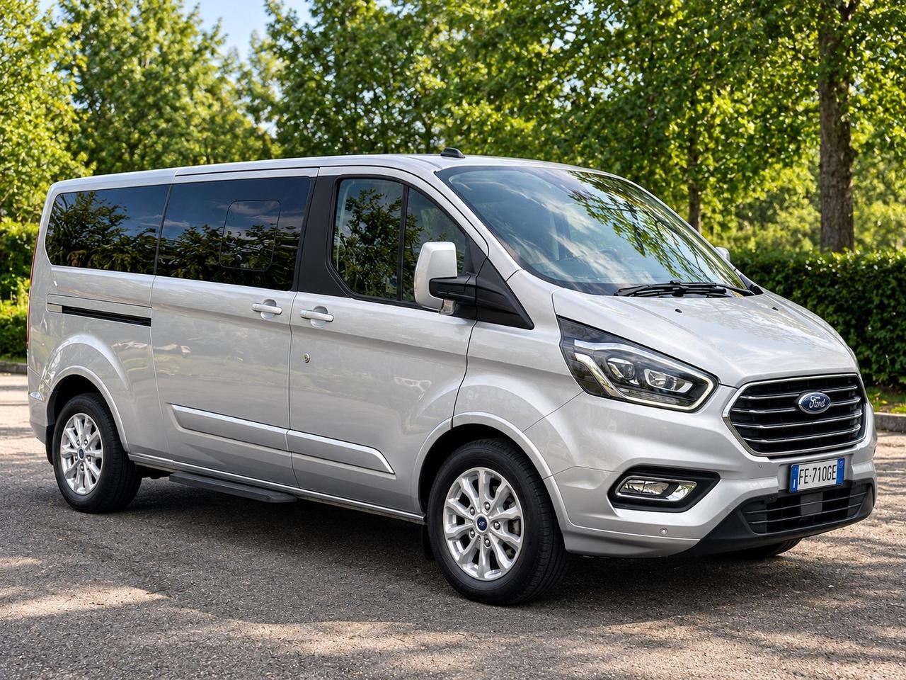 Ford Tourneo Custom 320 2.0 EcoBlue 185 CV Automatic Titanium L2 *PREZZO REALE*| 9 Posti | Navi | Clima | Telecamera