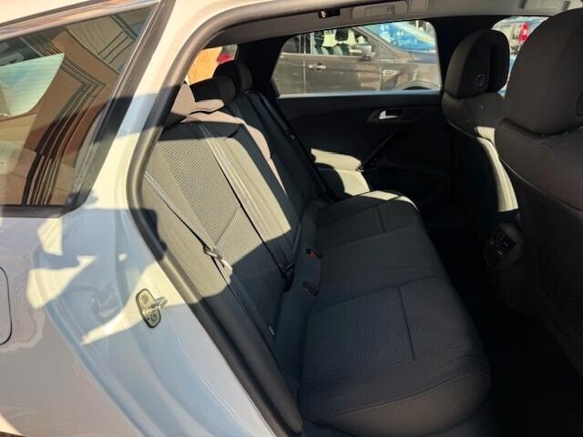 Peugeot 508 BlueHDi 120 EAT6 S&S SW Business Navi-Tetto-Led