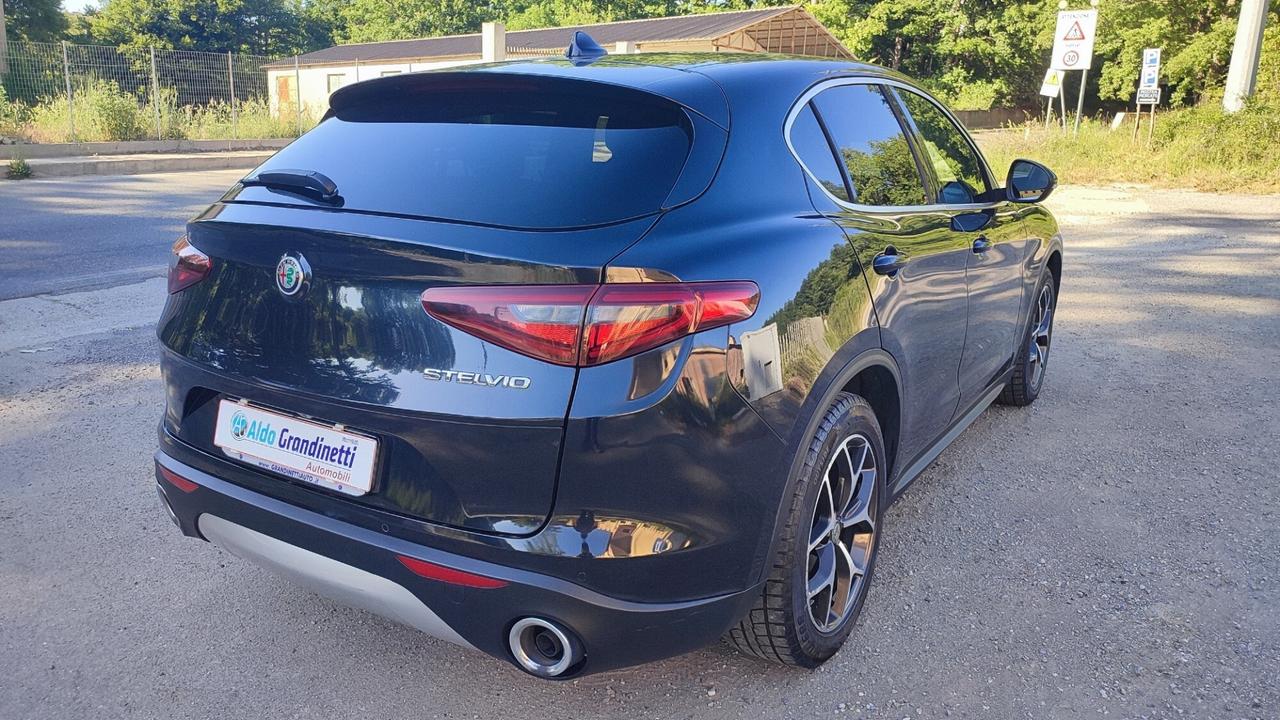 ALFA ROMEO STELVIO 2.2 TD 190CV EXECUTIVE RWD
