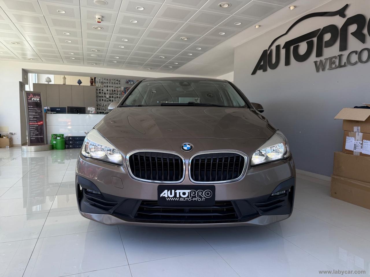 BMW 216d Active Tourer Business
