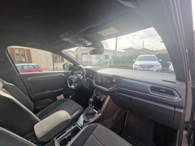Volkswagen T-Roc 1.5 tsi Sport