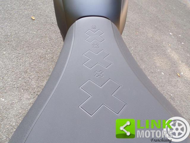 DUCATI Scrambler 800 Icon Dark, Garanzia Ducati fino al 05/2028!