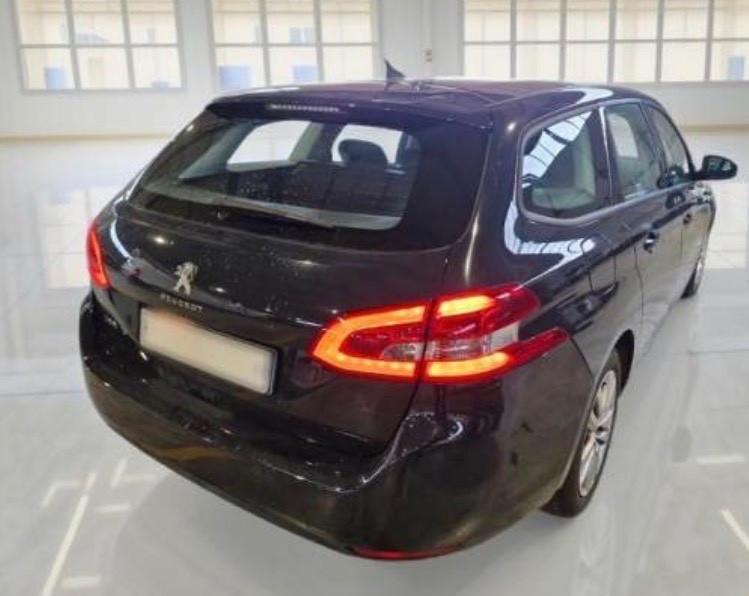Peugeot 308 BlueHDi 130 S&S Business