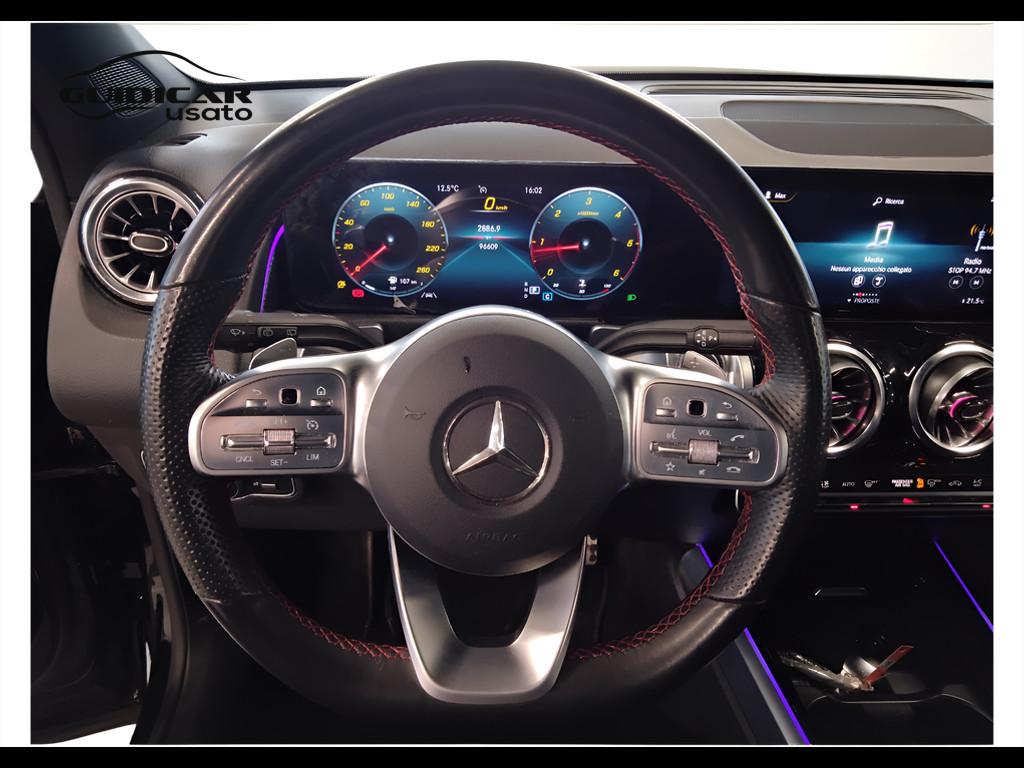 Mercedes-Benz GLB - X247 2019 - GLB 180 d Premium auto