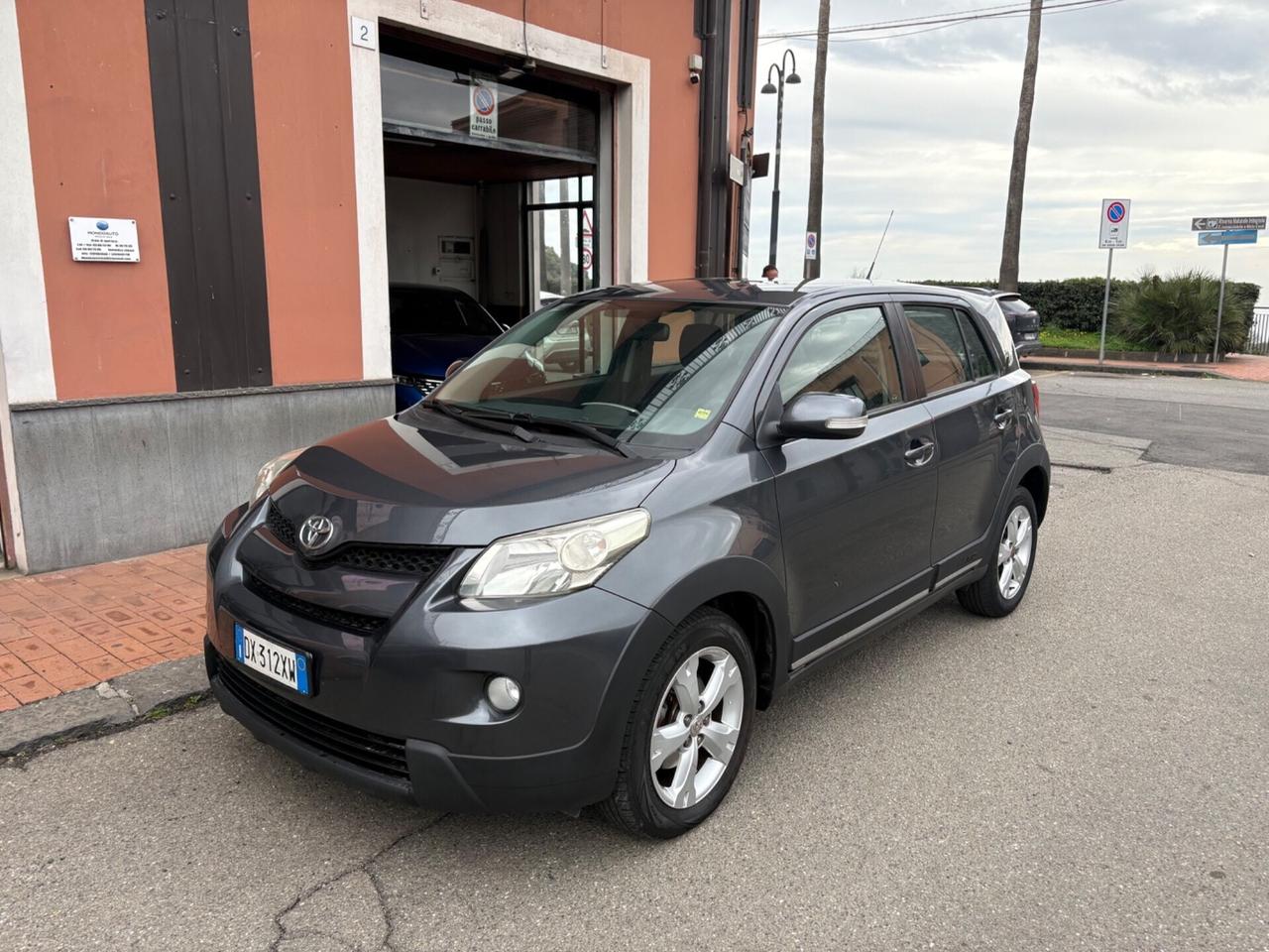 Toyota Urban Cruiser 1.4 D-4D 4X4