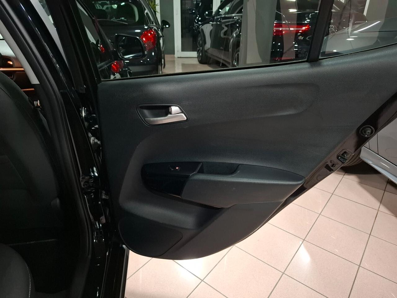 Kia Picanto 1.0 X Line Neopatentati