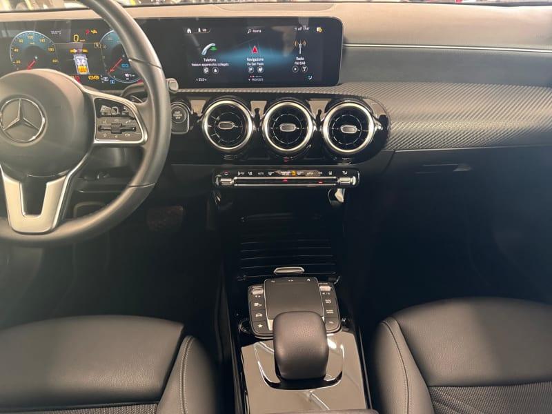 MERCEDES BENZ A 250 E HYBRID EQ BUSINE