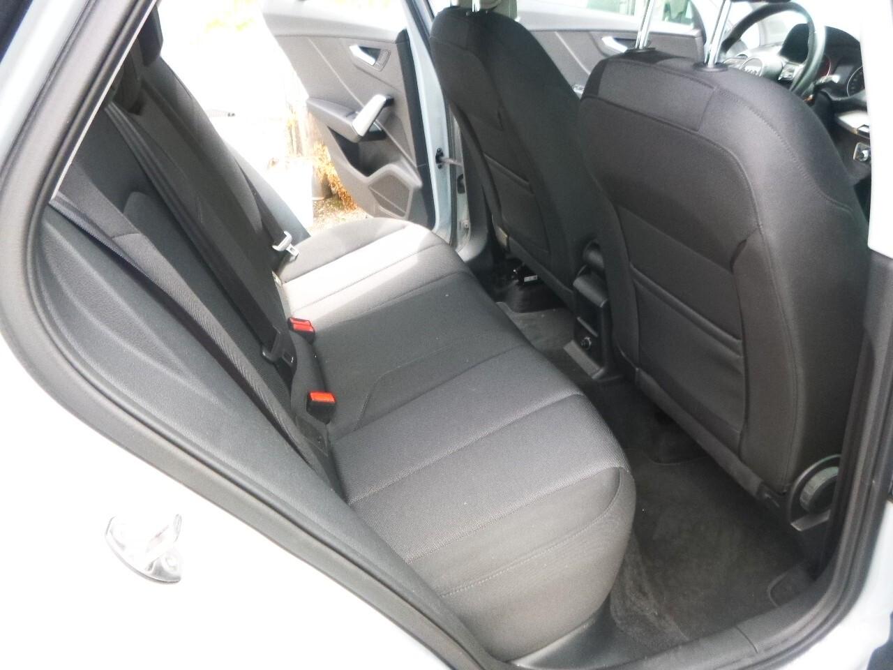 Audi Q2 35 TDI quattro S tronic Identity Black