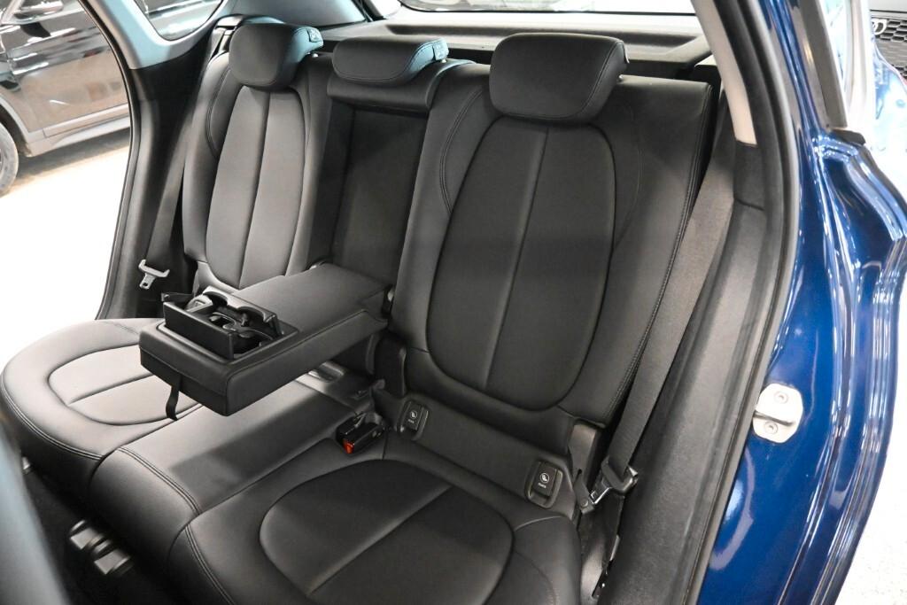 BMW 216D ACTIVE TOURER 116CV STEPTRONIC BUSINESS ADVANTAGE ( FARI LED - PELLE - NAVI - PARK ASSISTANT - TELECAMERA POST. )