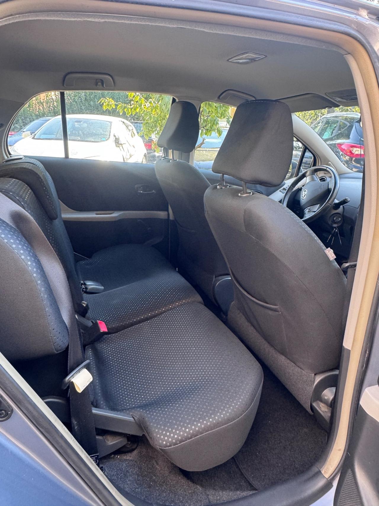 Toyota Yaris 1.3 5 porte Sol