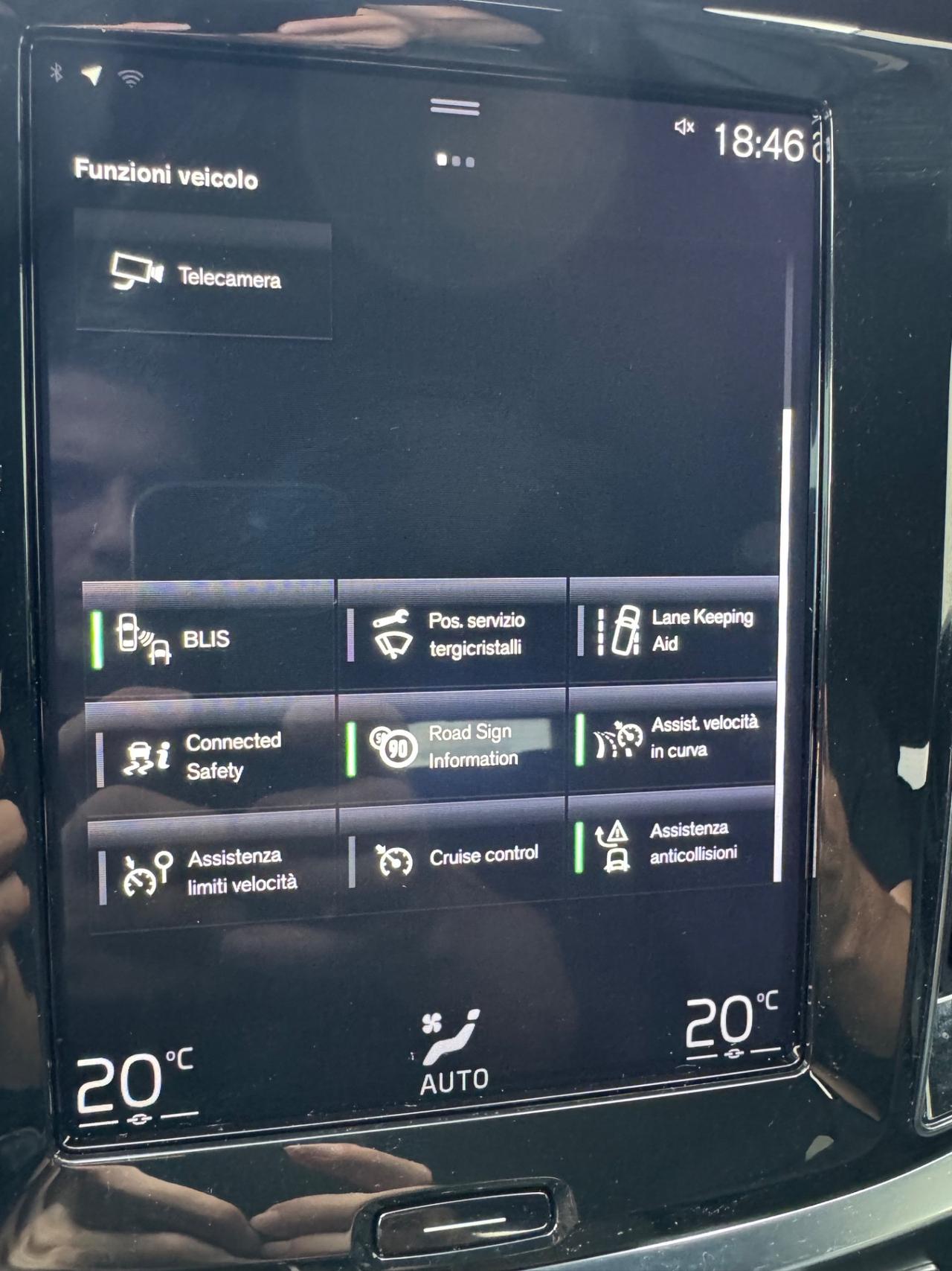 Volvo V60 Cross Country D4 AWD Geartronic Business Plus