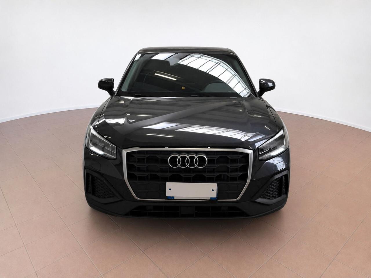 Audi Q2 30 TDI Business