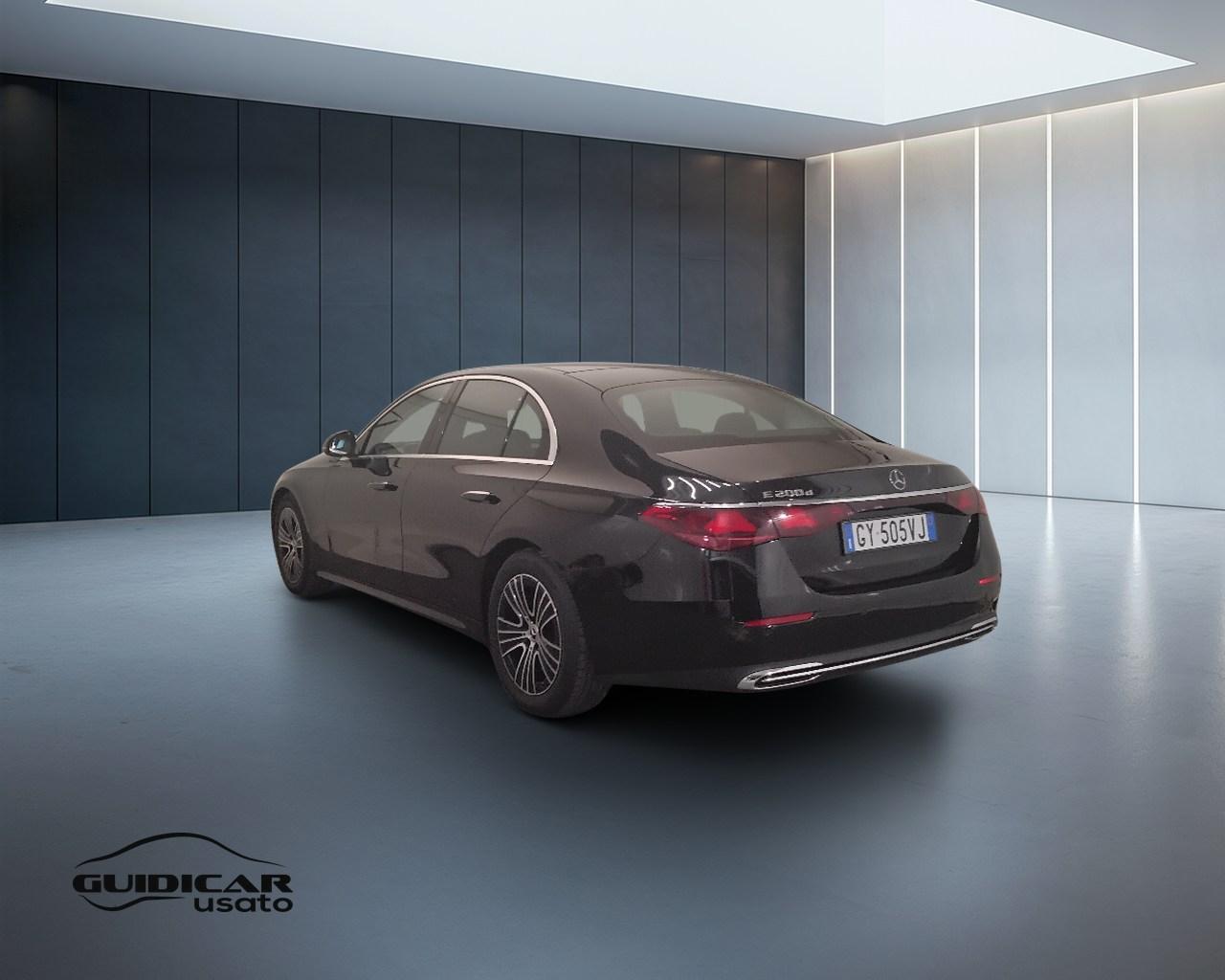 Mercedes-Benz Classe E- W214 Berlina - E 200 d Advanced auto