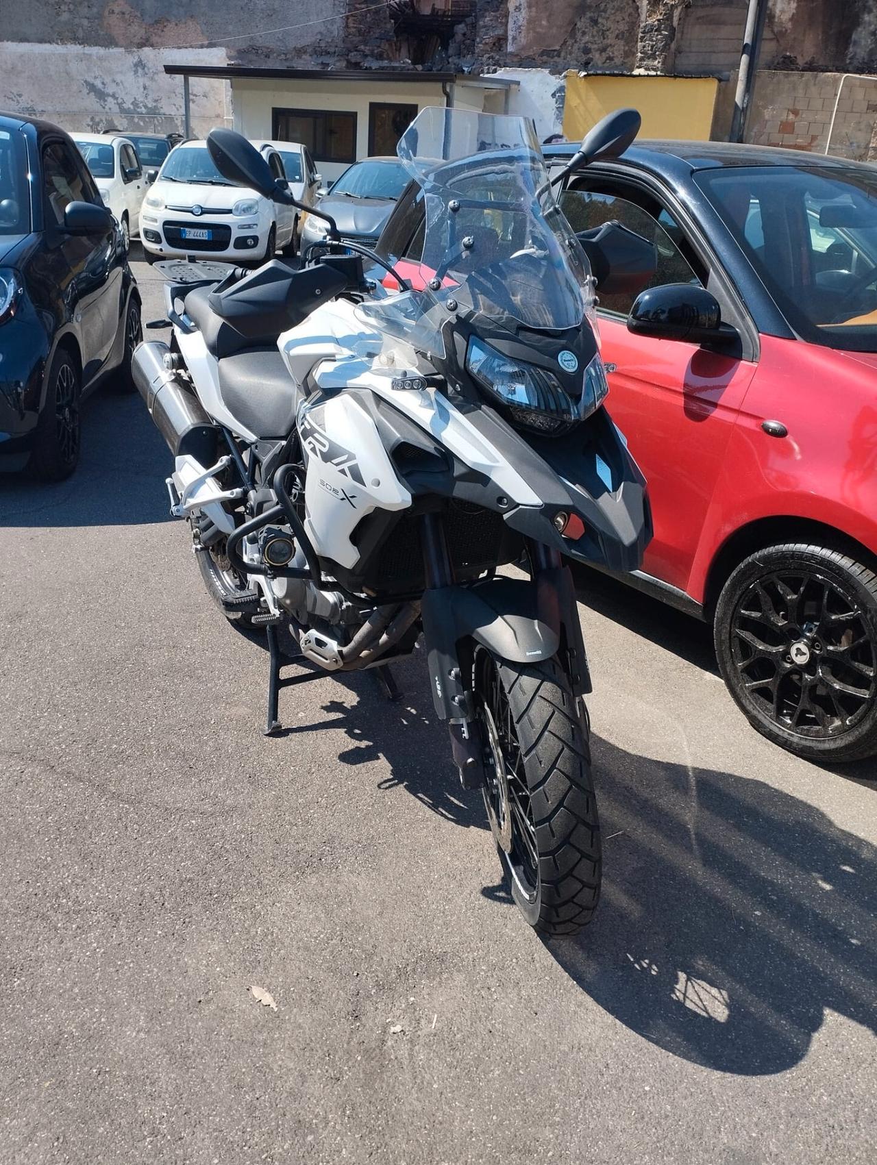 Benelli TRK 502