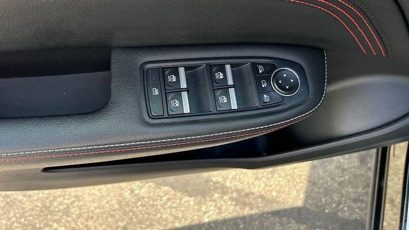 Renault Arkana 1.6 E-Tech full hybrid R.S. Line Auto 145cv 1.6 E-Tech full hybrid Intens 145cv