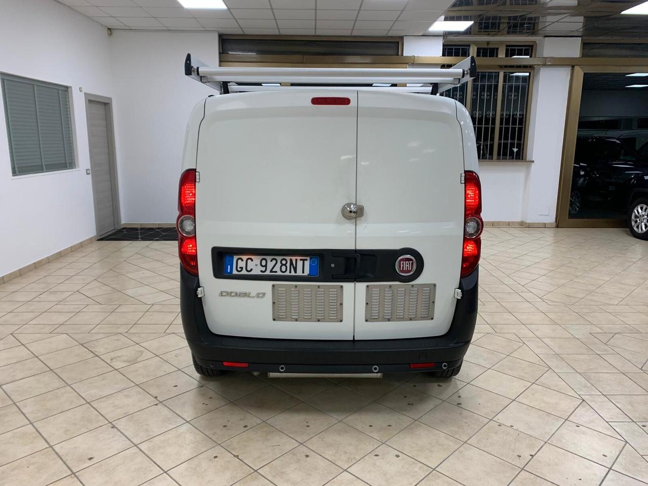 Fiat Doblò 1.4 T-Jet Natural Power *ATTREZZATO+220V*
